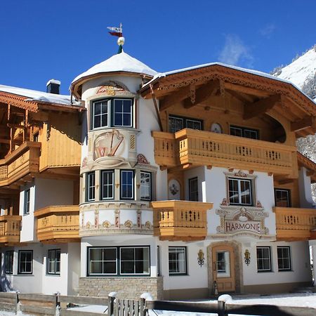 Ferienschloessl Harmonie Hotel Holzgau Kültér fotó
