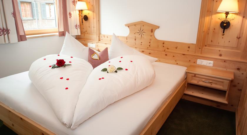 Ferienschloessl Harmonie Hotel Holzgau Kültér fotó