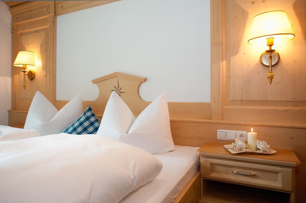 Ferienschloessl Harmonie Hotel Holzgau Kültér fotó