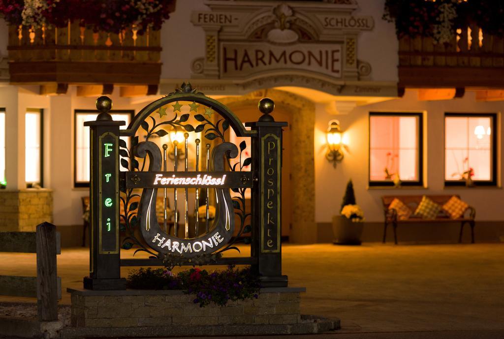 Ferienschloessl Harmonie Hotel Holzgau Kültér fotó